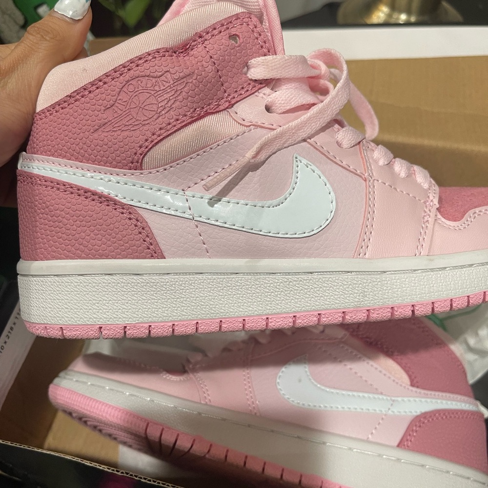 Pink Air Jordan 1